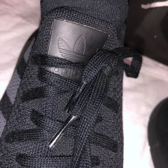 Adidas Men Shoes Size 11 - Picture 4 of 7